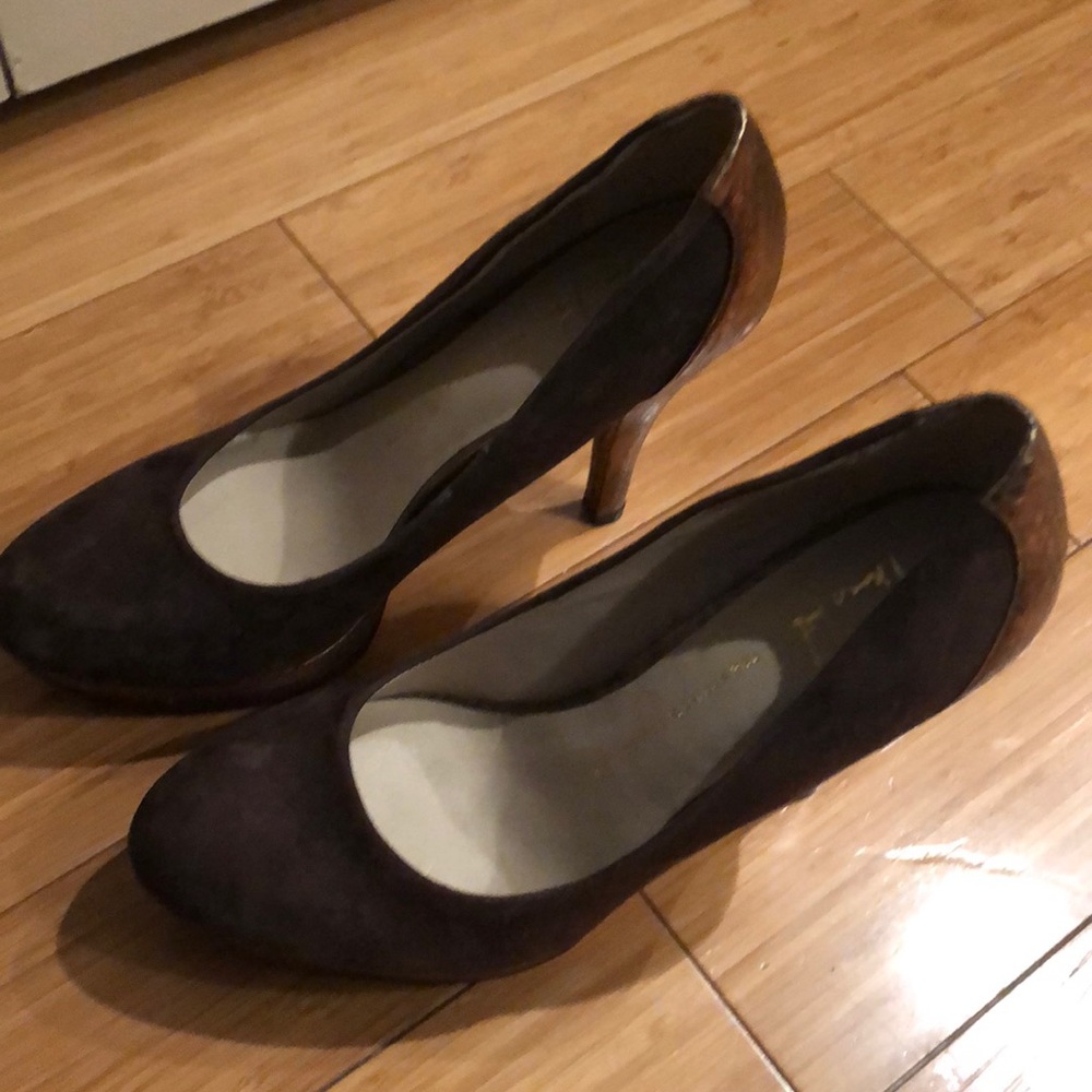 Franco Sorto brown and gold 3 inch heels